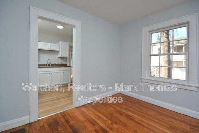 Photo - 3701 Turrentine St House