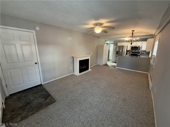 Photo - 142 1/2 Beaver Ct