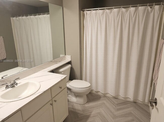 Photo - 175 Galicia Way Unit 0