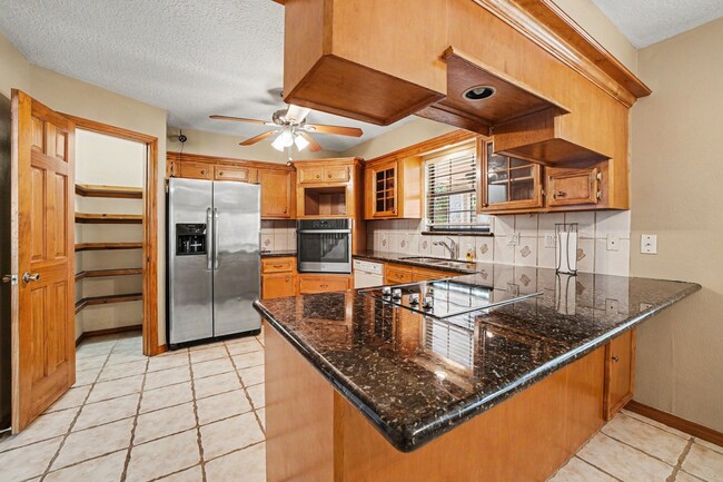 Photo - 14707 Treborway Dr