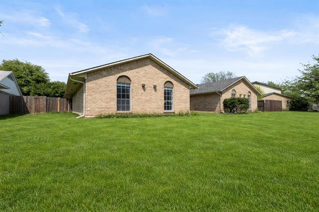 Photo - 15839 El Estado Dr