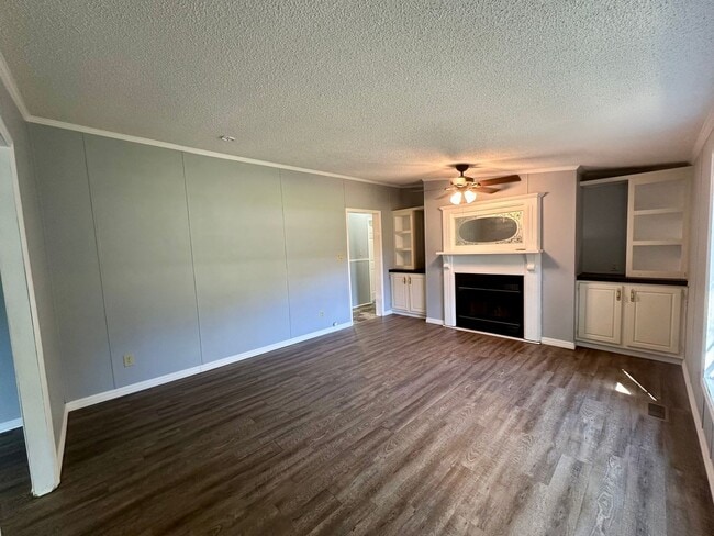 Photo - Country Living!