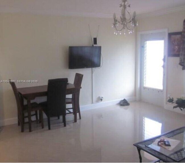 Photo - 600 Layne Blvd Unit 115