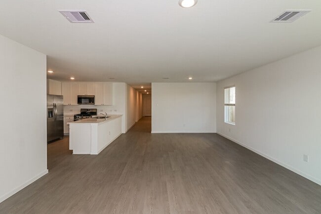 Photo - 468 San Miguel Crk Dr