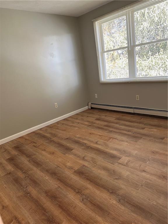 Photo - 245 Hazelton St