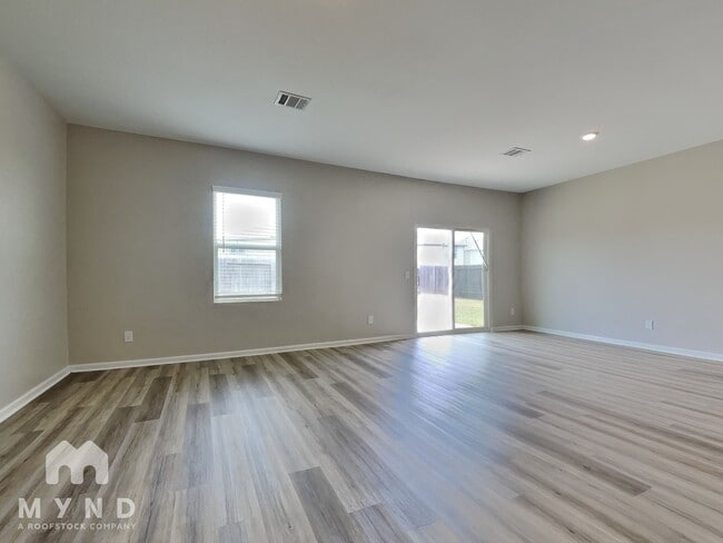 1049 Fraser Fir Ln