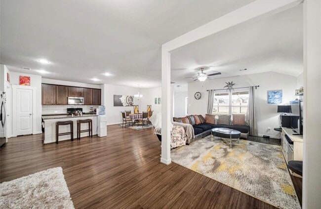 Photo - 15419 Royce Holly Dr