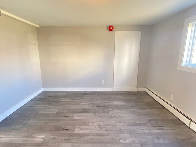 Photo - 144 Victoria St Unité 3