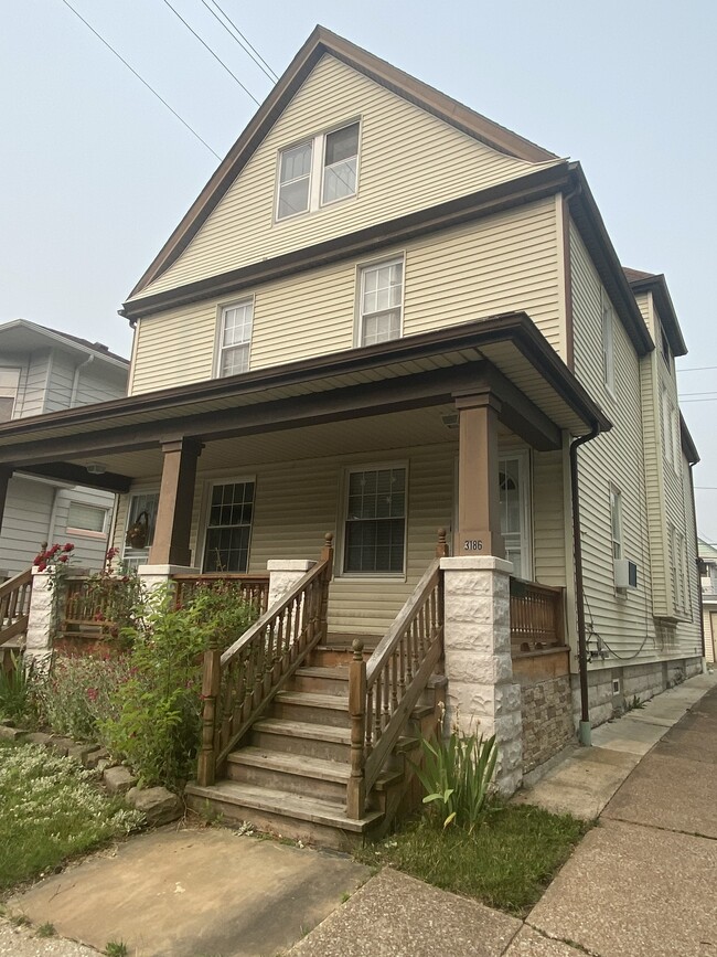 Building Photo - 3186 W 88th St Rental
