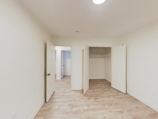 Photo - 2065 15th Ave