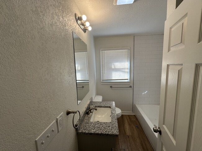 Photo - 1008 S 14th St