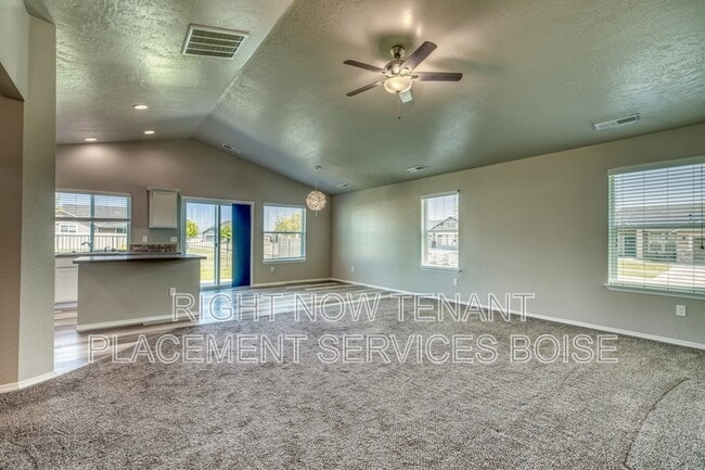 Photo - 8148 S Red Shine Ave
