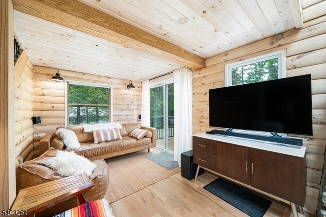 Photo - 30 Onteora Rd