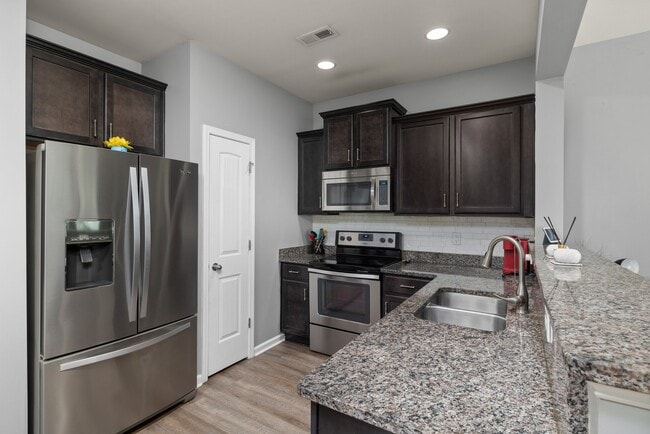 4203 Virginia Colony Dr
