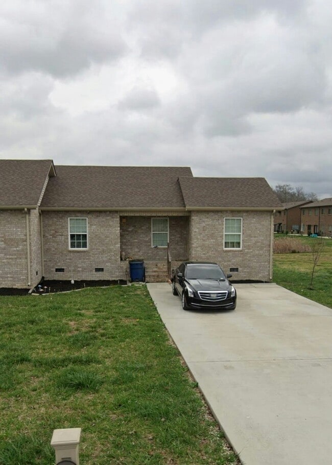 Photo - 48 Stroud Dr