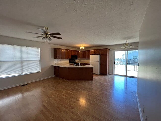 Photo - DEERFIELD SUBDIVISION MOVE IN READY! 3 Bed...