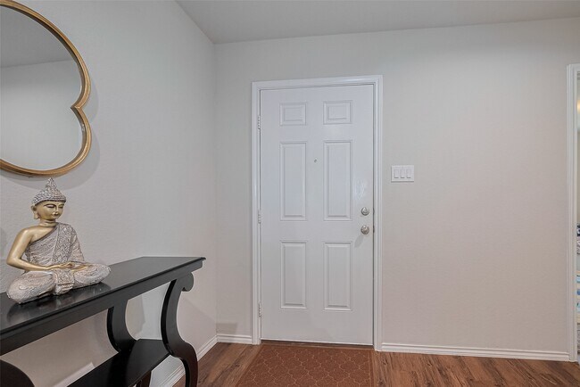 Photo - 21018 Whitehaven Bluff Trail