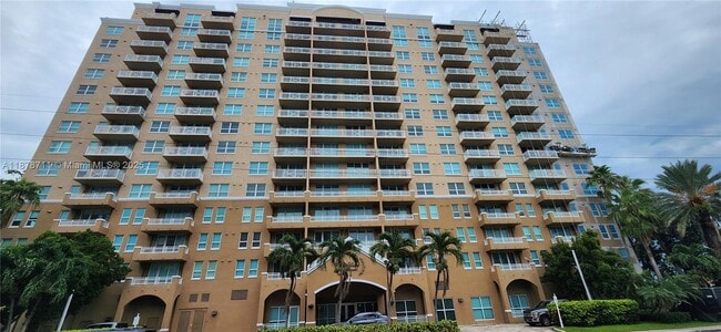 Building Photo - 2665 SW 37th Ave Unit 1009 Rental