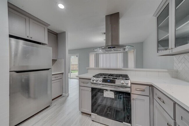 78 Brookflower Rd