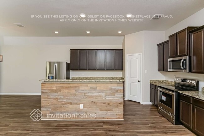 Photo - 8002 Bluewater Cove