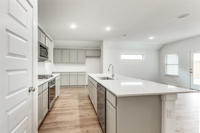 Photo - 4923 Bellhurst Dr