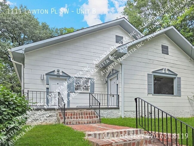 Building Photo - 1111 Lawton Pl SW Unit B Rental