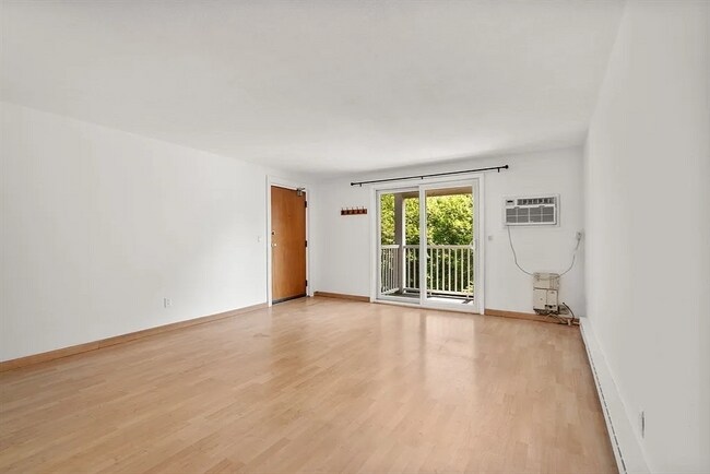 Building Photo - Will Dr Unit 114