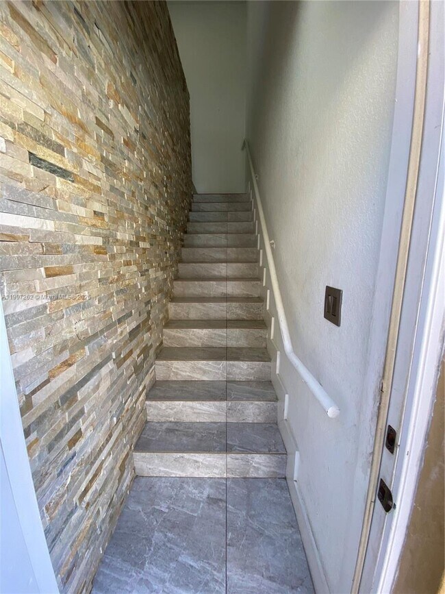 Photo - 8100 W 28th Ct Unit 210