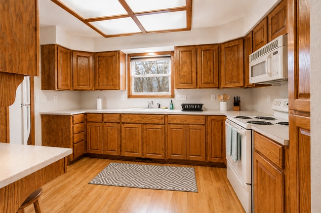 Photo - 601 Moose Ct