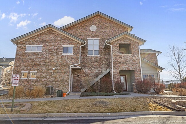 Building Photo - 18602 E Water Dr Unit A