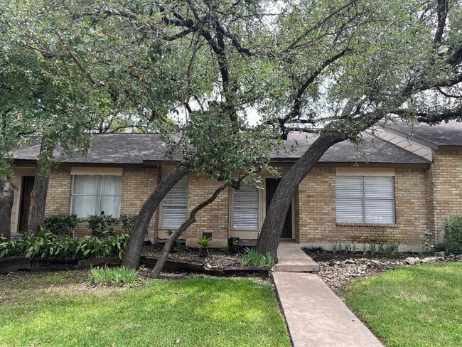 Building Photo - 8301 Summer Side Dr Unit 167 Rental