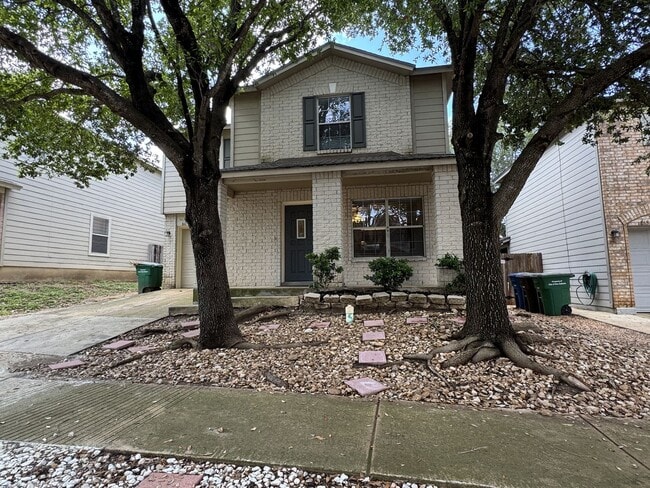 Photo - NEW PAINT (MAY 2026) | NO CARPET | EXCELLENT LOCATION NEAR 151, 1604 & 410