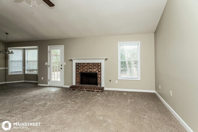 Photo - 831 Rosewood Circle, Jonesboro, GA 30238
