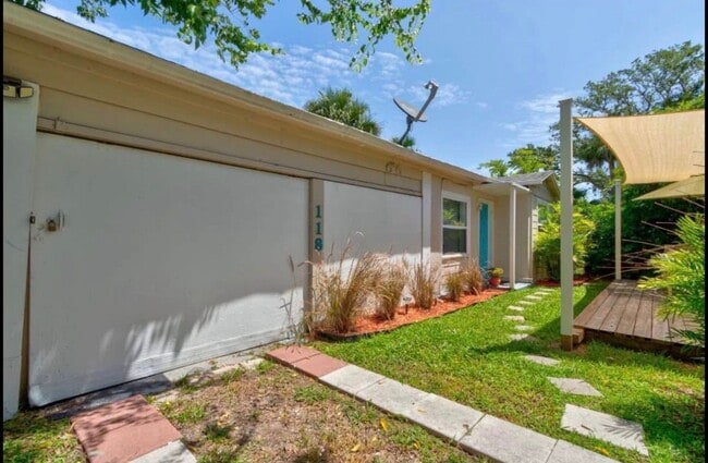 Photo - 118 Pierce Ave