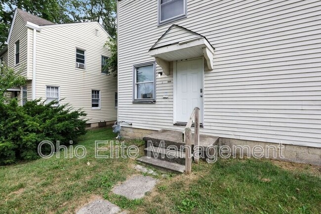 Photo - 1753 E Frankfort St