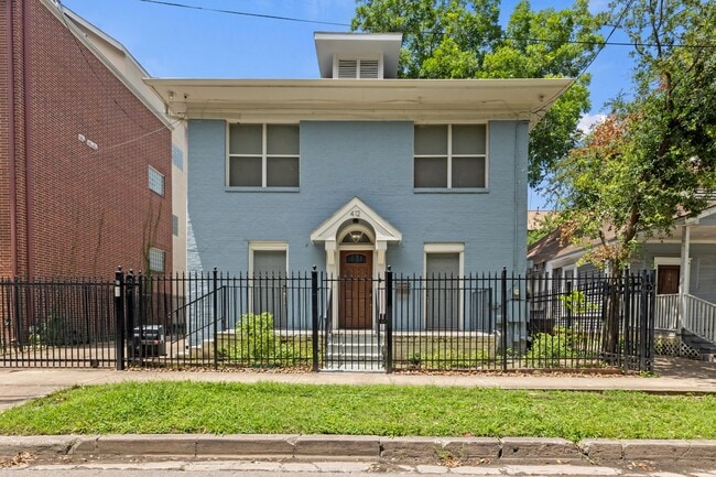 Photo - 412 Drew St Unit 3