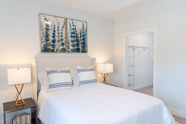 Photo - Union and West