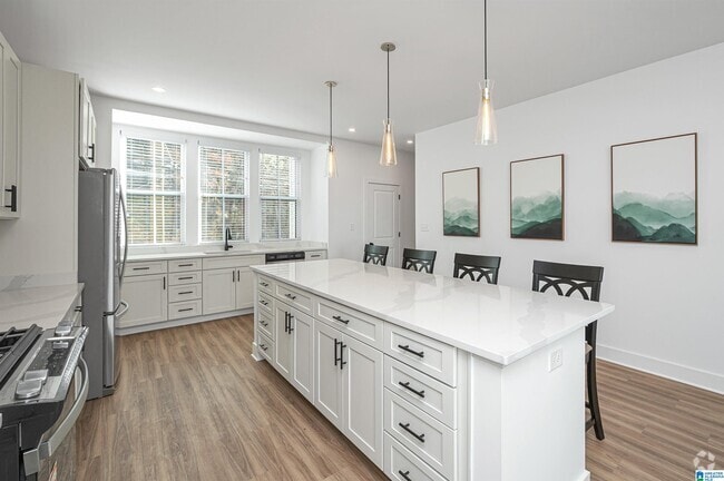 Building Photo - 2456 18th St S Unit 2456 Rental