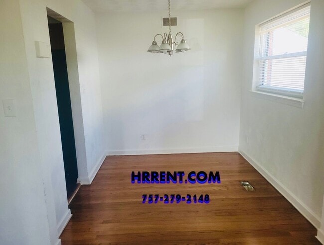 Photo - Newly Renovated 3 Bedroom 1 Bathroom Singl... Casa