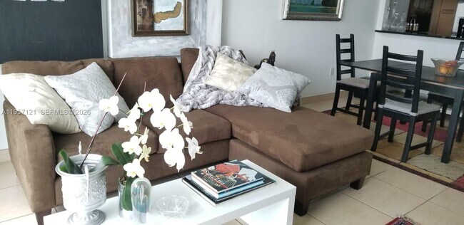 Photo - 31 SE 5th St Unit 2603