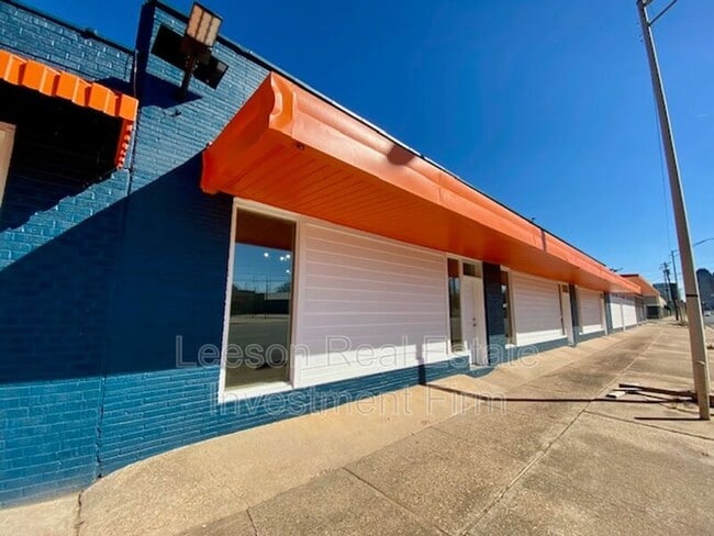 Photo - 218-228 North Market Street