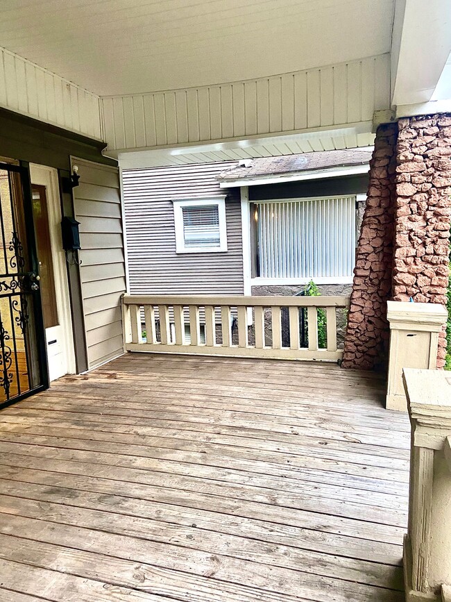 Photo - 1432 12th St S