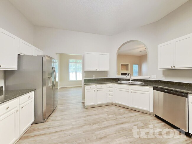 Photo - 314 McGinn Grove Dr