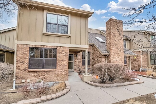 Townhome in the Cherry Creek School District! - Townhome in the Cherry Creek School District!