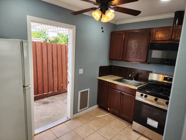 Photo - 717 S Pine St Unit 717