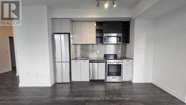 Photo - 10 De Boers Dr Unité 501