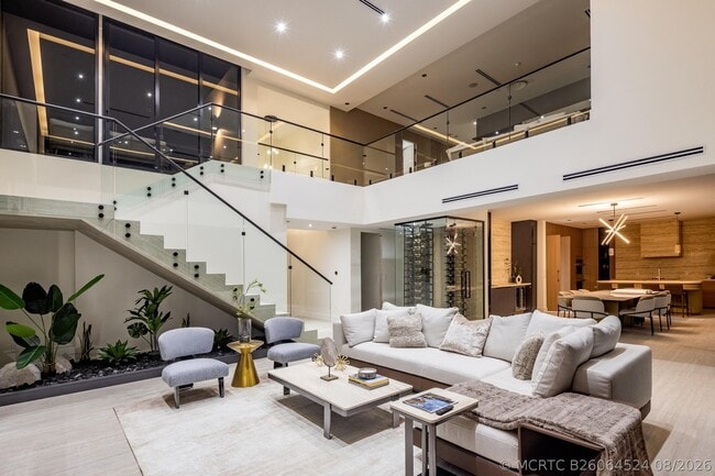1174 SW 9th Ave