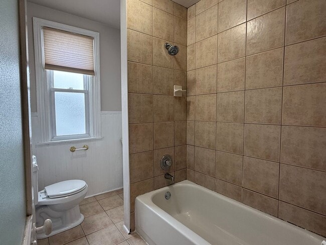 Photo - 1113 Lafayette Ave Unit 2R