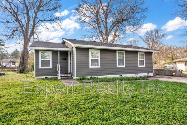 Photo - 532 Athens Ct