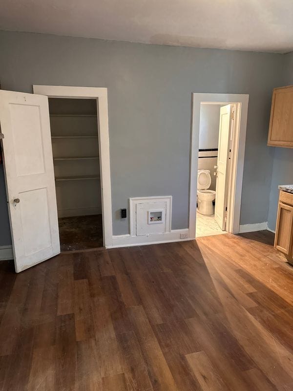 Photo - 215 Church St